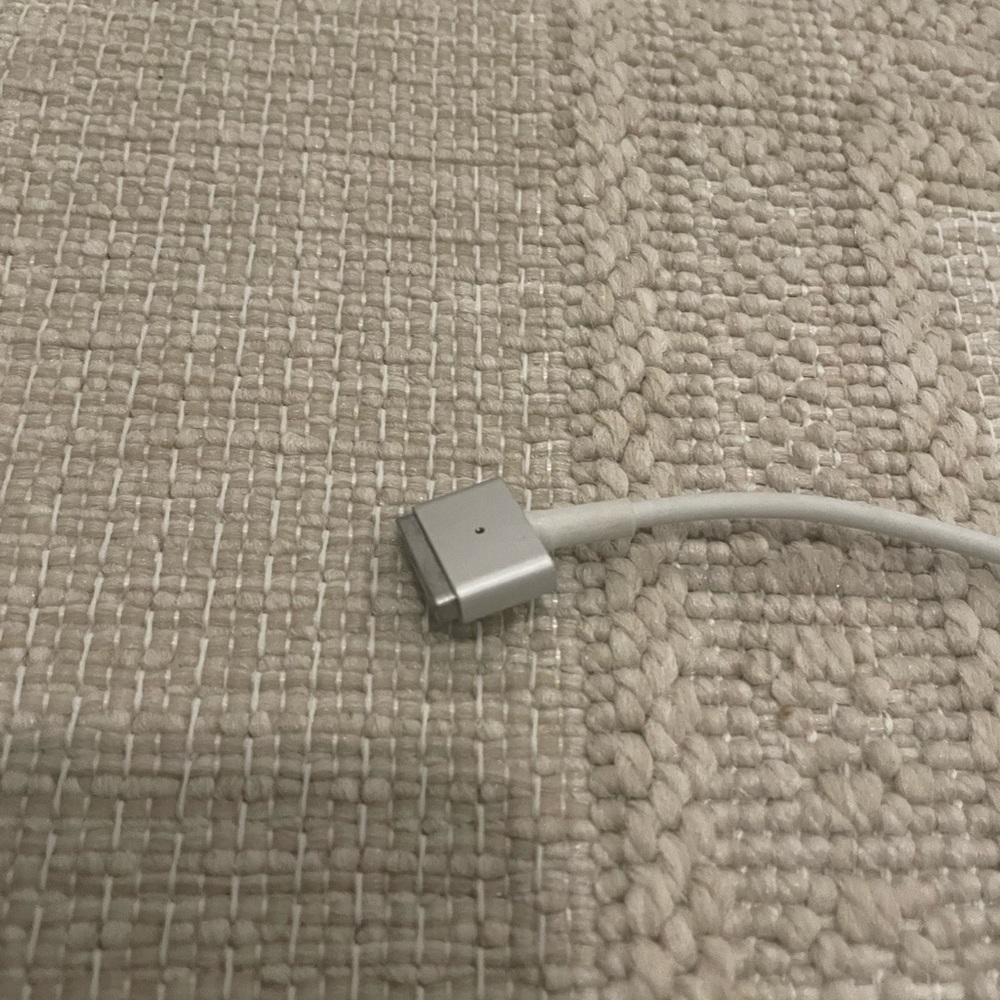 Apple Laptop Charger